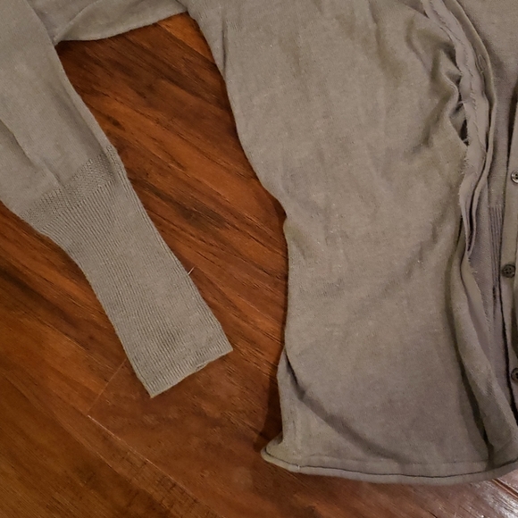 Women's Vera Wang button up cardigan sz petite sm - Picture 5 of 6